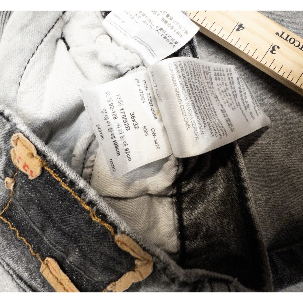 Levis Slim Fit Black Jeans Mens 36x32 Levi's Denim *Belt Tag Removed* - Picture 3 of 8